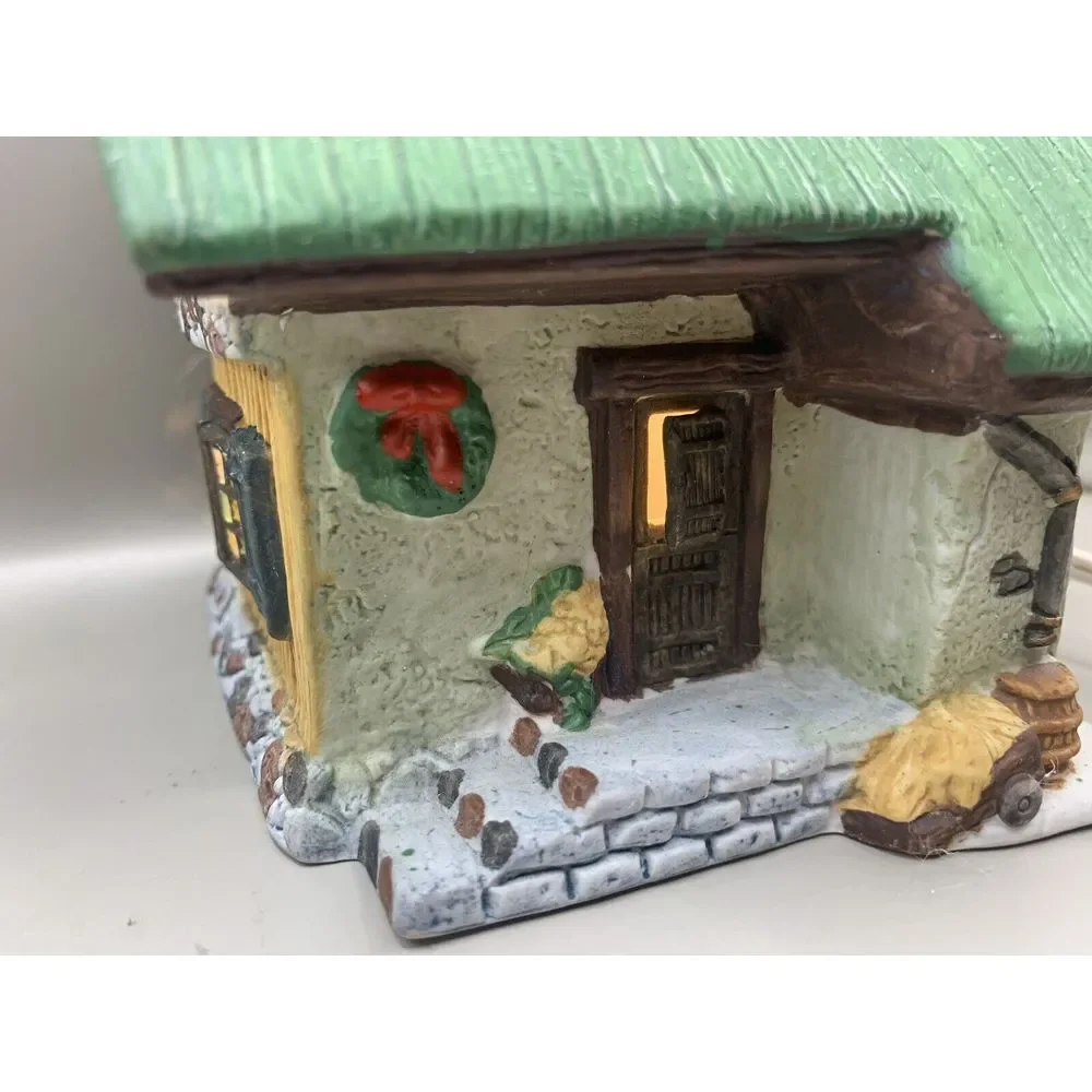 Vintage Santa's Best Our Town‎ Porcelain Collectable 1st Ed The Wilson House